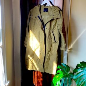 Everlane ReNew Rain Coat